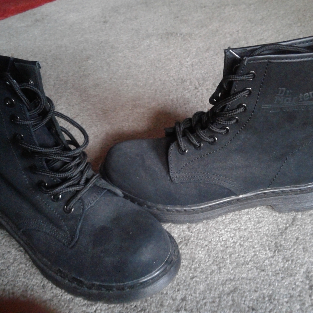 Dr Martens black ankle bootie